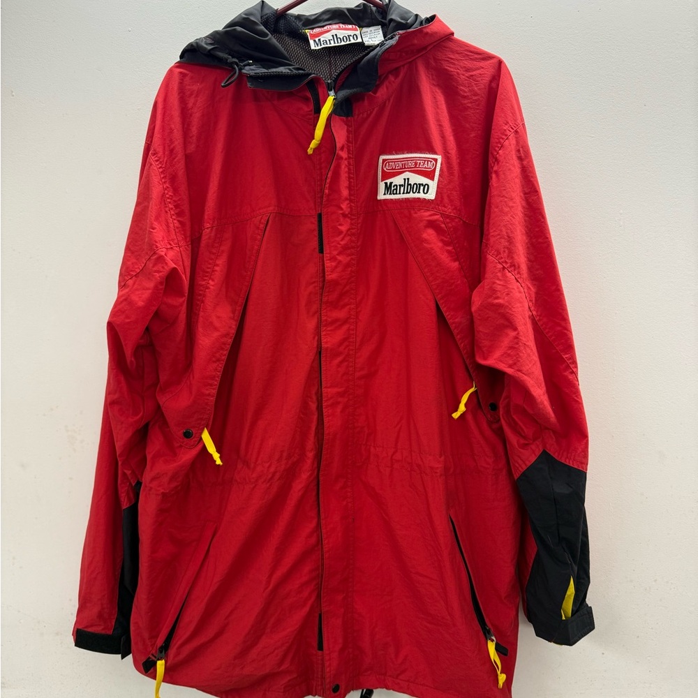Vintage 90s Marlboro Adventure Team Red Jacket L